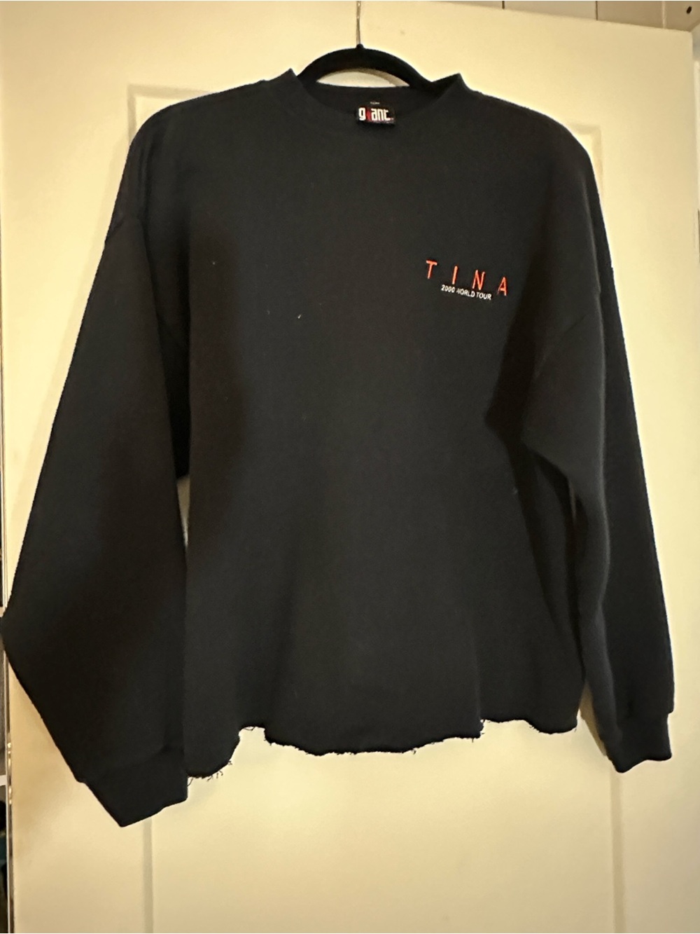 Tina Turner 2000 Tour Crewneck Sweatshirt. Y2K Giant brand